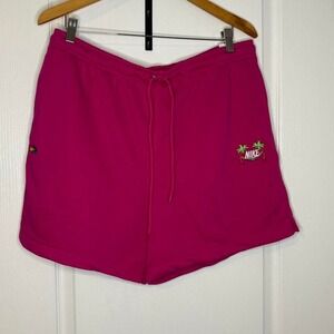 Nike pink shorts‎ with drawstring waist